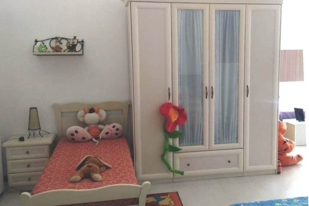 Cameretta classica patinata avorio