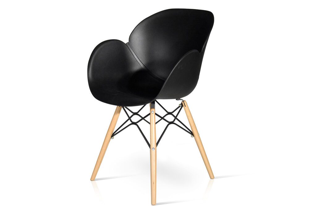 Sedia nera - Articolo 708