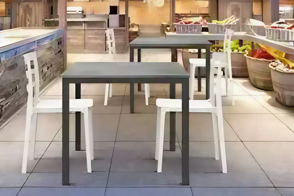 Tavolo fisso 80x80 - Piano Grigio Cemento