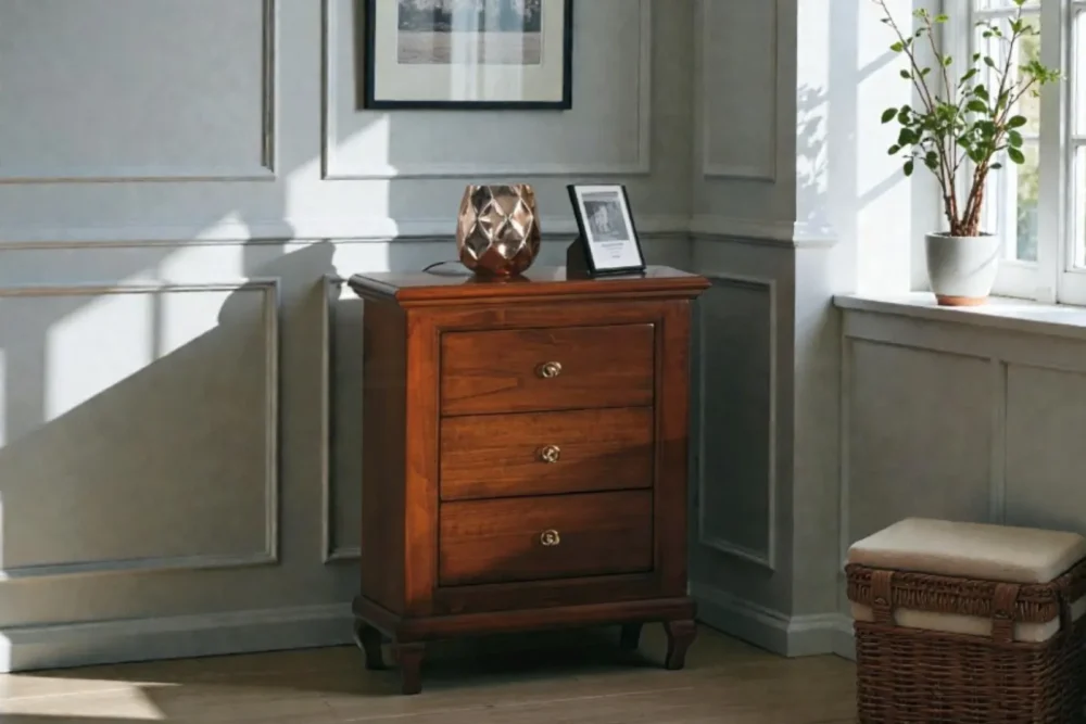 Art. 389 Comodino 3 cassetti - Finitura Bassano