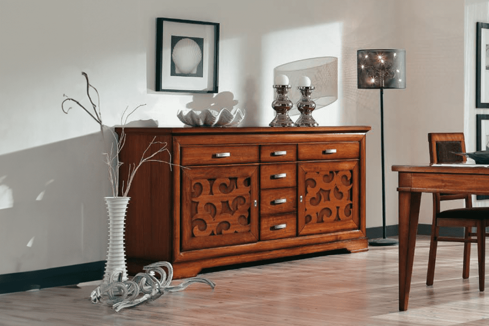 Credenza Bassano con decoro a rilievo