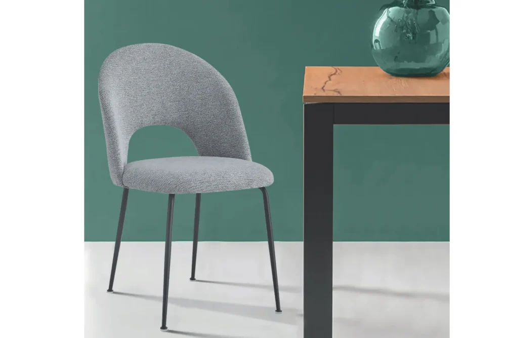 Sedia Paola in tessuto antimacchia