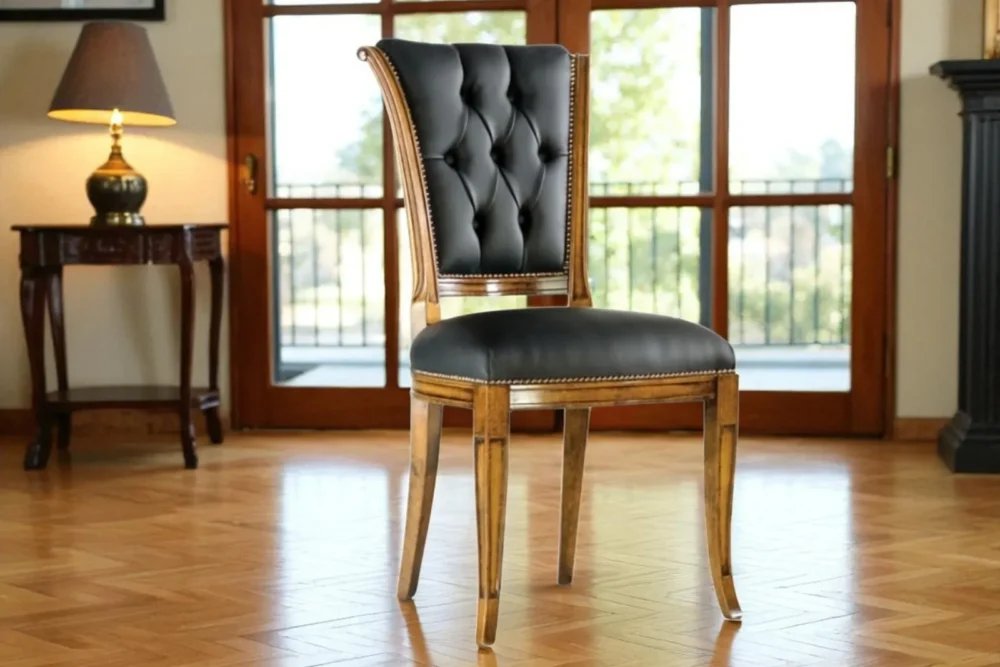 Sedia Elegance vera pelle in capitonnè