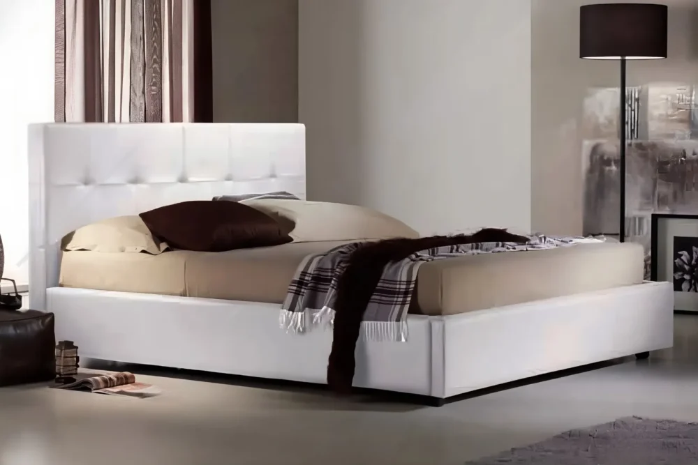 Letto matrimoniale Carmen con contenitore