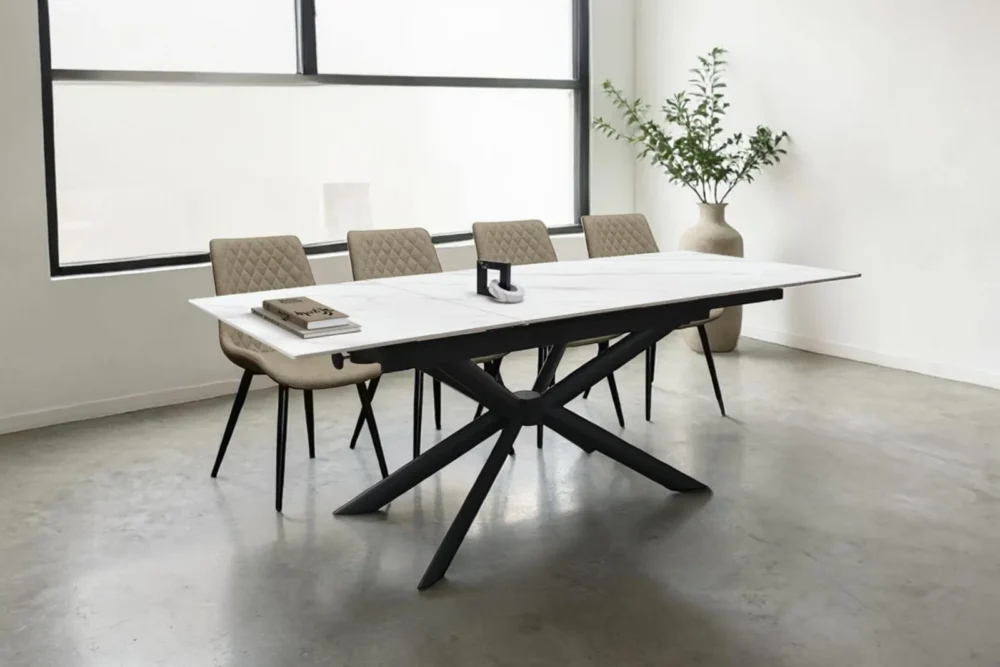 Tavolo allungabile in ceramica Morgana da 160 a 220